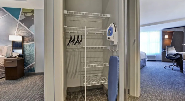 Люкс Courtyard by Marriott Jackson Madison