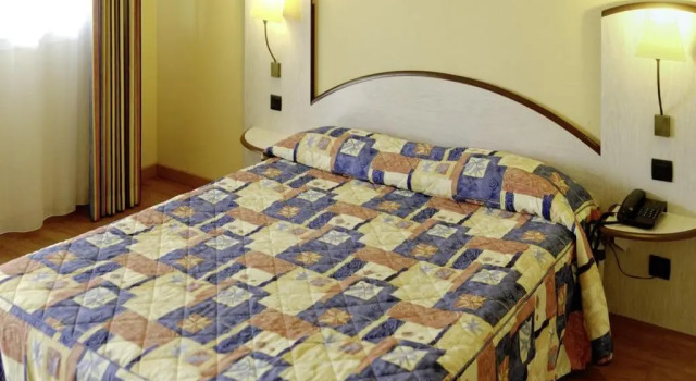 Двухместный номер Standard Logis Hôtel Des Sources