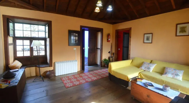 Casa Rural La Higuerita by Isla Bonita