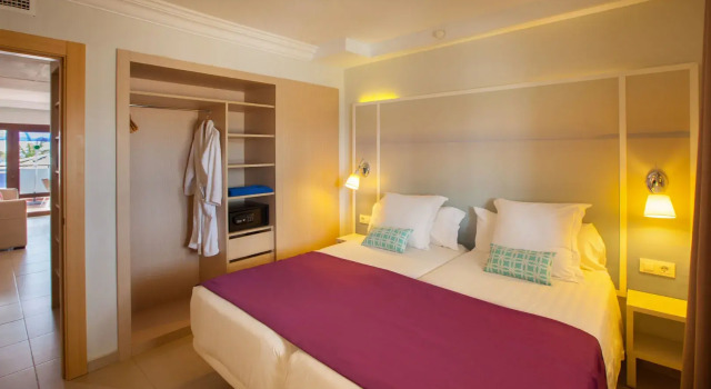 Grupotel Flamingo Beach, Забронировать Апарт-отель Отели Ланцароте 3 звезды, 3*