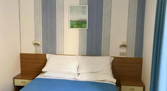 Двухместный номер Standard Hotel Blue Ribbon