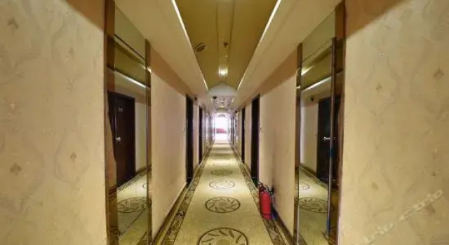 Super 8 Hotel Guangzhou Panyu Shiqiao