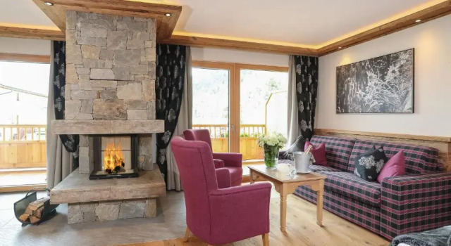 Люкс Deluxe Verwöhnhotel Kristall