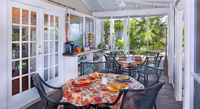 Номер Standard Coco Plum Inn