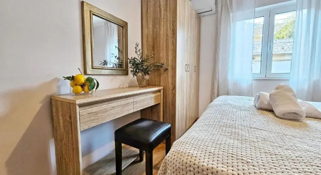 Коттедж с 3 комнатами Guest House Bona Dea - Trogir Area