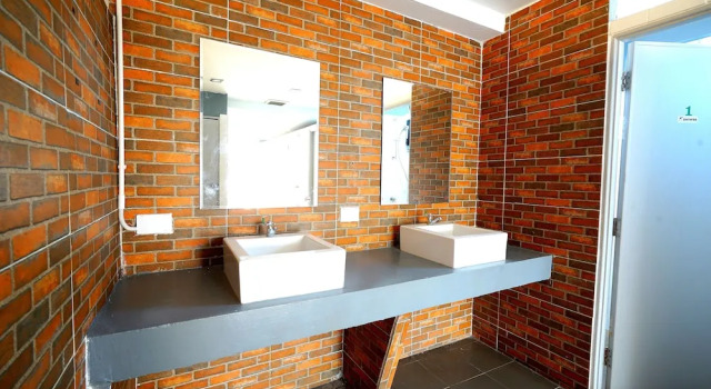 Кровать в общем номере (женский номер) Chang Chang Hostel