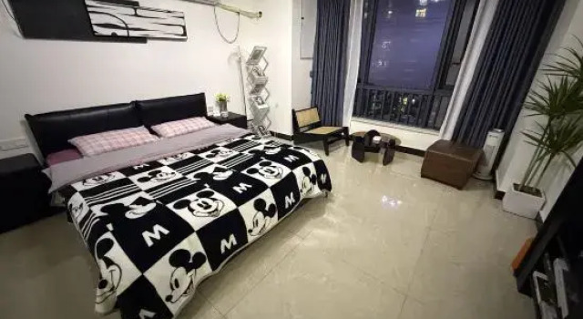 Люкс 24h E-sports Apartment (Zengcheng Plaza Subway Station Wanda Plaza)