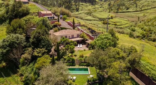 Коттедж Casa da Muda Cottages & Villa