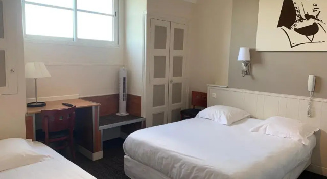 Трёхместный номер Standard Hotel Anne De Bretagne BLOIS