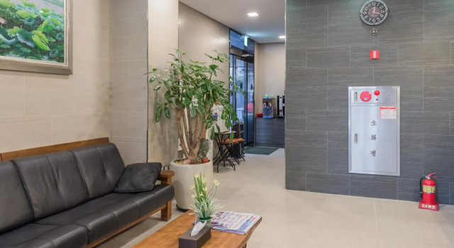 Harmony Hotel, Rezerwuj Hotel Hotele w Gangdong-Gu z parkingiem, Parking