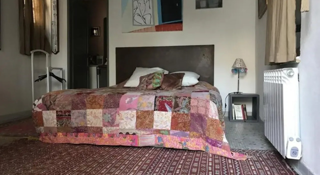 Nid d'Artiste Chambre d'hôtes, Book Hotel Saint-Quentin-la-Poterie Gard