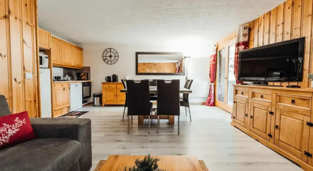 Charming apartment with balconies 5min from the Bettex gondola, Забронировать Апартаменты/квартира Отели Сен-Жерве-Ле-Бэн с парковкой, рядом с Гондольный подъемник Сен-Жерве-Бетте, Парковка