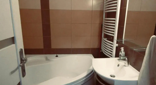 Апартаменты Modern two bedroom flat with balcony
