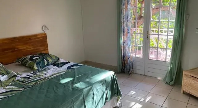 Appartamento Vaste appartement rénové au cœur de STE ANNE