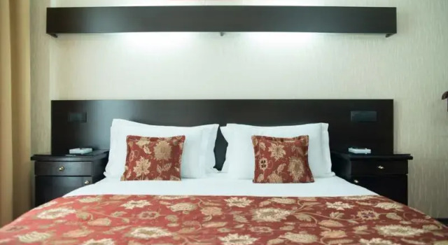 Одноместный номер Standard с балконом Prezident Hotel Novi Sad - Outdoor Pool & Spa
