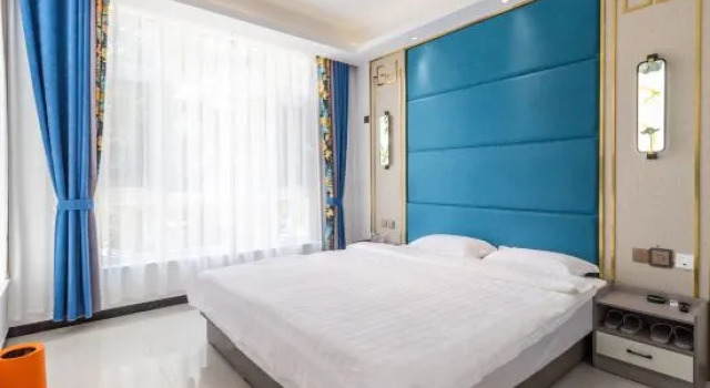 Люкс Grand с 3 комнатами Yixian Xiangyun Homestay (Yishui Lake Taihang Water Town Shop)