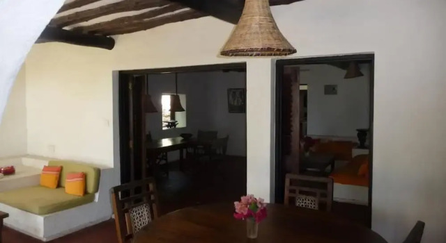 Коттедж Classic Kusini Beach Cottages