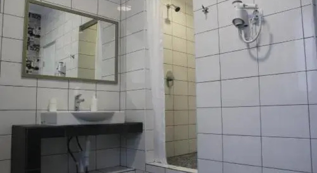 Hotel Inju Hills, Prenota Hotel Hotel economici a Astana