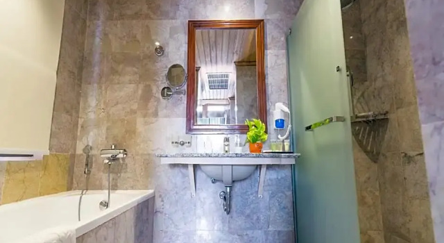 Номер Standard Phnom Penh Era Hotel