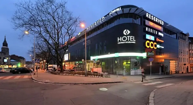 Hotel Centrum, Забронировать Отель Болеславец Нижнесилезское воеводство