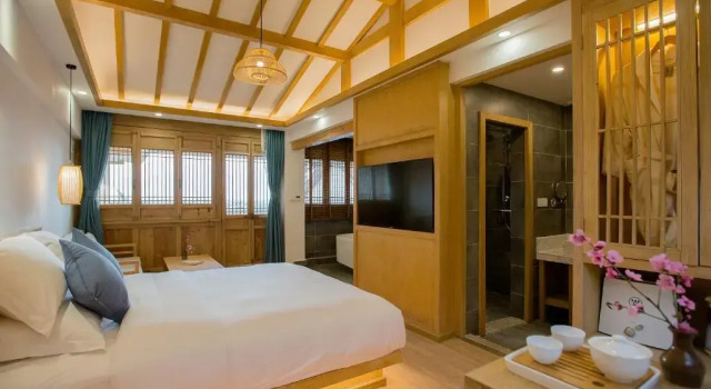 Номер Deluxe Jianshe Inn