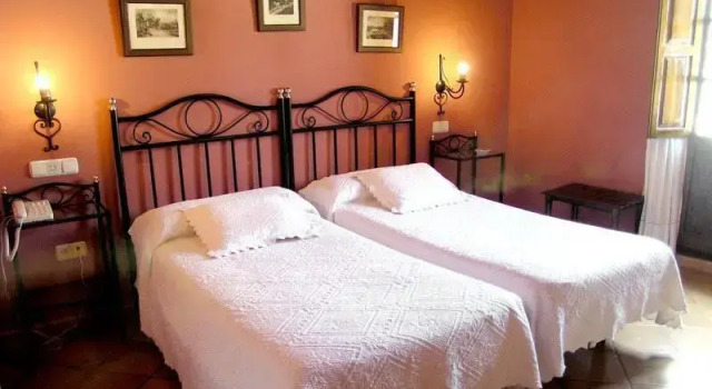 Номер Standard Hotel La Casa Grande del Burgo