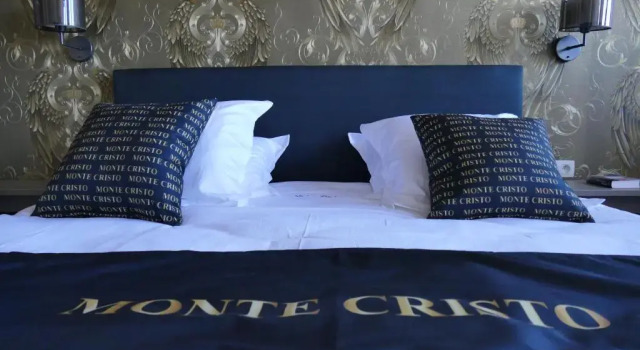 Hotel Monte Cristo, Rezerwuj Hotel Hotele w Bruksela z parkingiem, Parking