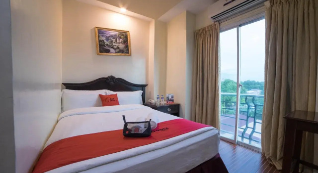 Diamond Spring Hotel Angeles, Varaa Hotelli Hotellit Pampanga aamiaisella, Aamiainen