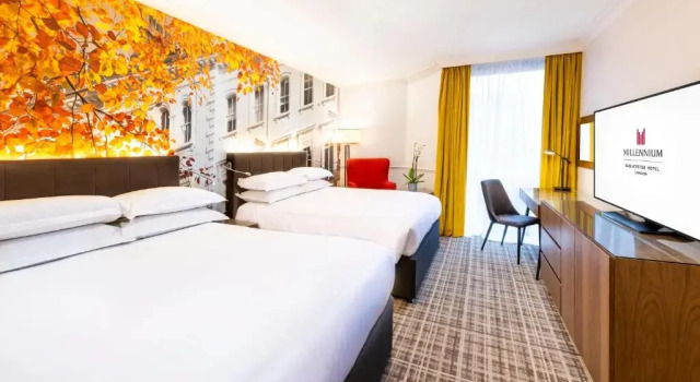 Номер Deluxe семейный Millennium Hotel and Conference Centre Gloucester London