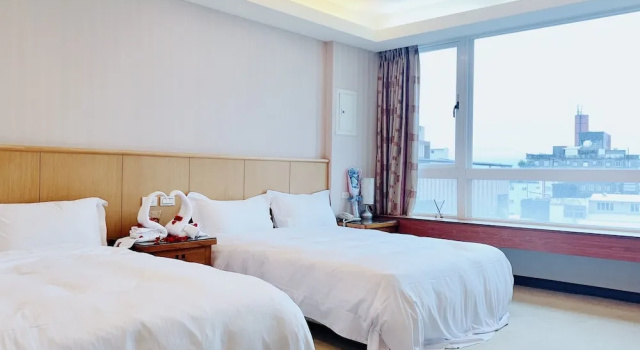 Klassiek Vierpersoonskamer Mucha Boutique Hotel
