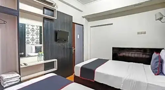 Capital O 91050 Grand Balqis Akasia Syariah, Book Hotel Simokerto Sukodono