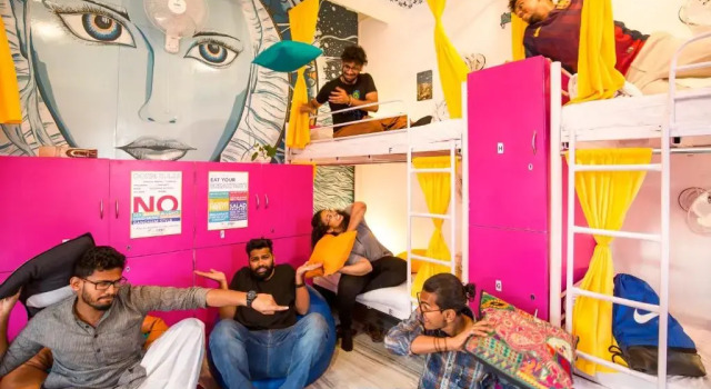 Кровать в общем номере goSTOPS Udaipur