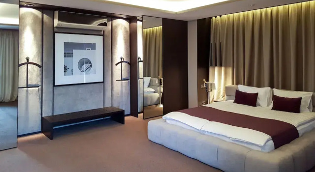 Park - hotel Chernigov, Reserva ahora Hotel Chernihiv Chernigov