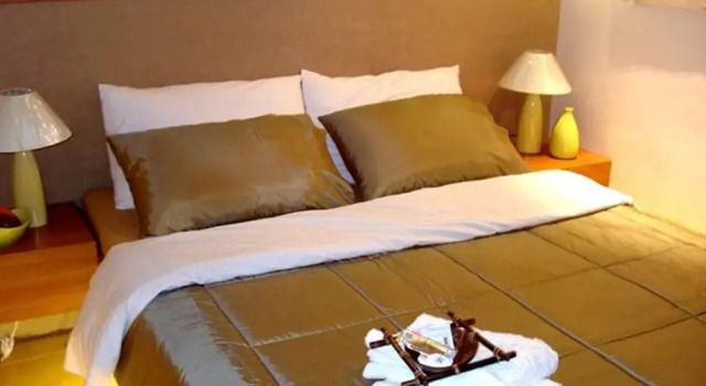 Люкс Deluxe Gran Prix Econotel Cubao