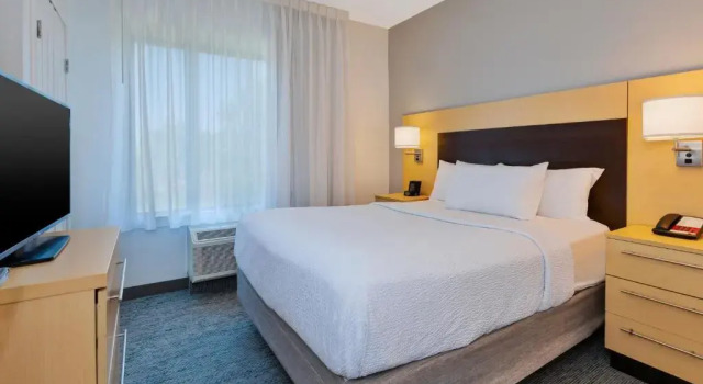 Двухместный люкс c 1 комнатой TownePlace Suites by Marriott Nashville Airport