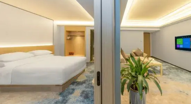 Люкс Deluxe Junshang Hotel (Shantou Chaoyang Peace)