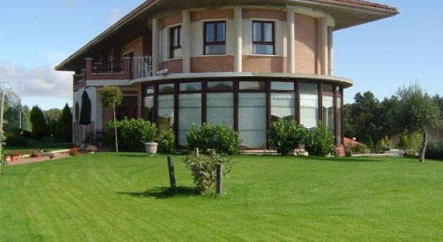 Urturi, Rezerwuj Hotel Hotele w Baskonia z parkingiem, Parking