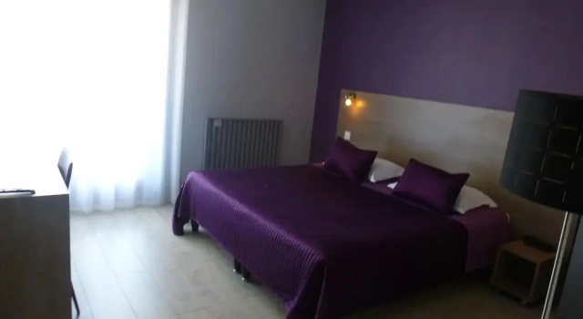 Konfor oda Hôtel Le Comty