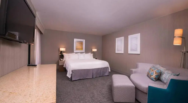 Люкс Courtyard by Marriott Thousand Oaks Ventura County