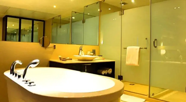 Люкс Luxury Pride Premier Bengaluru
