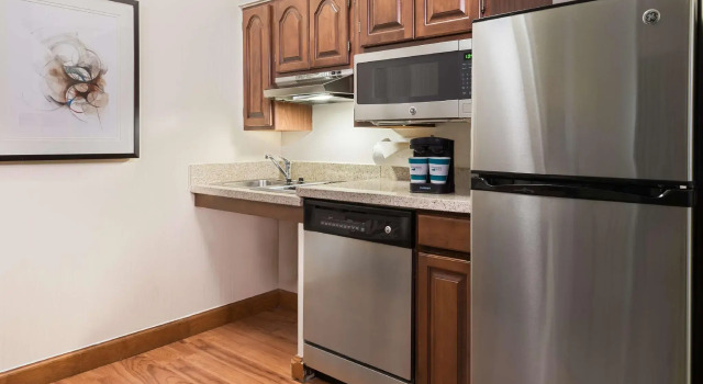 Четырёхместный номер Standard Homewood Suites by Hilton Raleigh/Crabtree Valley