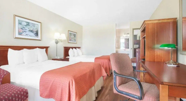 Номер Deluxe Baymont Inn and Suites Paris