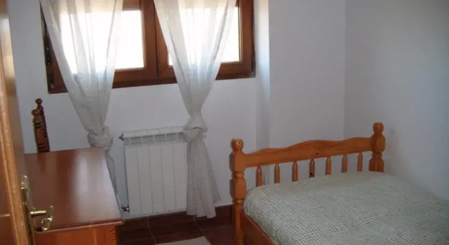 Casa Rural Valdeande Magico, Забронировать Отель Калеруэга Burgos Province