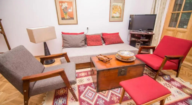 Апартаменты apartment near the;Fabrika;