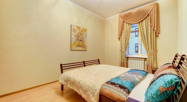 Artway Hostel Malaya Sadovaya, Забронировать Хостел Отели Санкт-Петербурга с парковкой, рядом с Спас на Крови, Парковка
