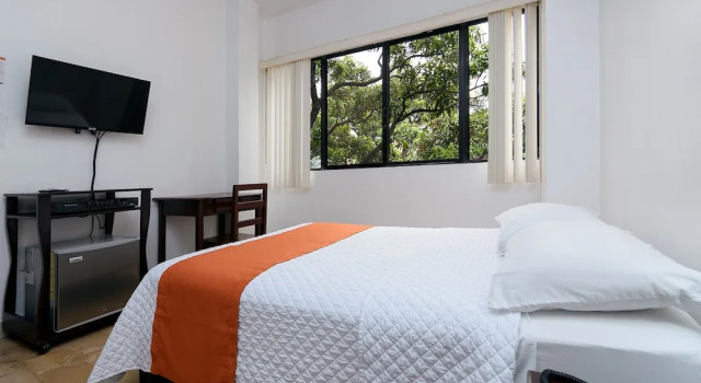 Двухместный номер Standard c 1 комнатой Hotel de Alborada - Cerca Del Aeropuerto