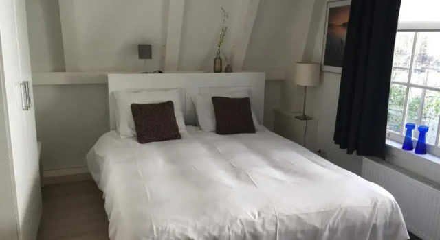 Nine Streets Inn