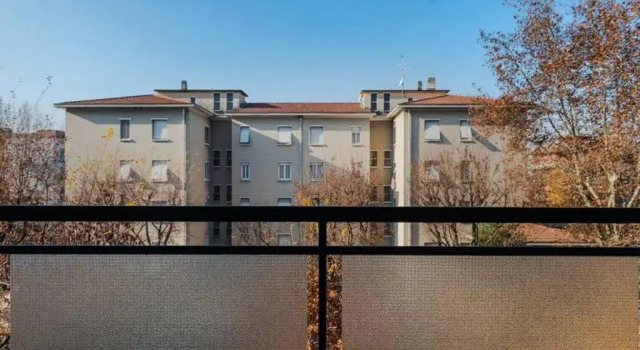 Modern and new apartment in Brianza, Book Apartment Vimercate Lombardy