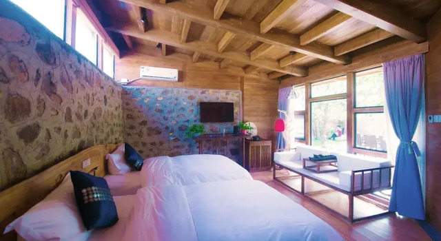 Beijing Shiguang Greatwall Boutique Inn, Book Boutique Hotel Hoteller i Beijing Province med parkering, Parkering
