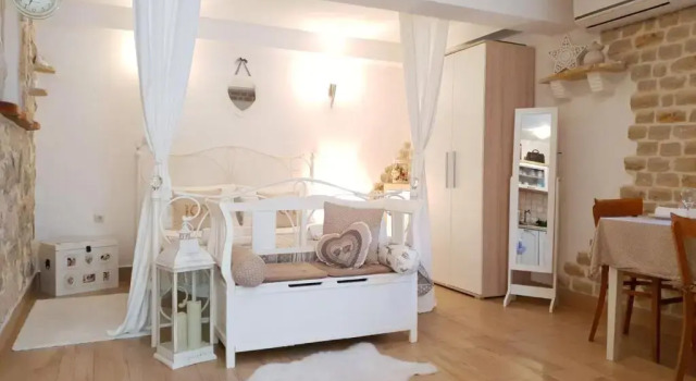 Студия Apartments Angir